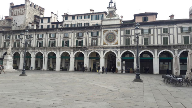 Само један оболели заразио 600 људи: Репортер “Новости” у епицентру епидемије у Италији